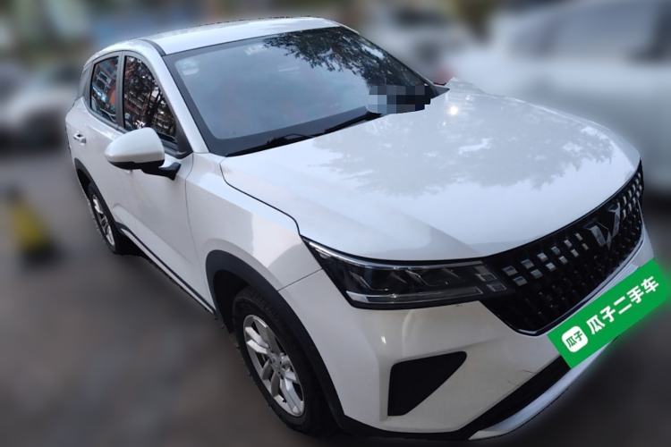 Used Wuling Alvez 2022 1.5L CVT Comfort Edition Front Right 45 Deg