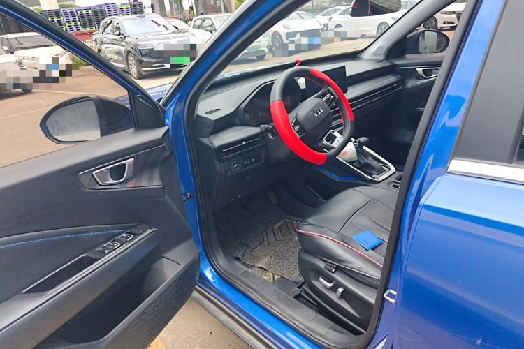 Used Wuling Alvez 2022 1.5T CVT Trendy & Cool Edition Driver Seat