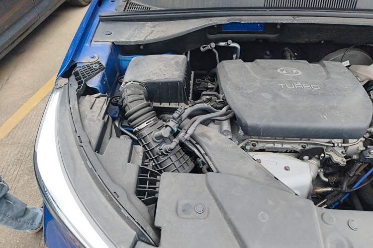 Used Wuling Alvez 2022 1.5T CVT Trendy & Cool Edition Engine Bay Right