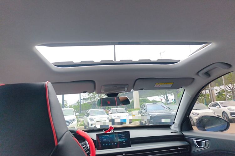 Used Wuling Alvez 2022 1.5T CVT Trendy & Cool Edition Headliner