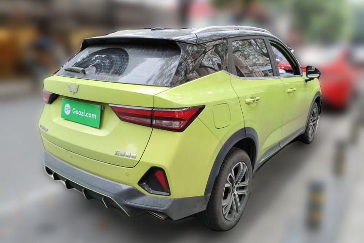 Used Wuling Alvez 2022 1.5T CVT Trendy & Cool Edition Rear Right 45 Deg