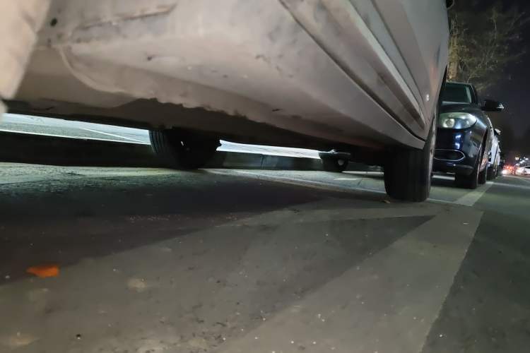 Used Wuling Alvez 2022 1.5L Manual Free-Style Model Chassis Front Left