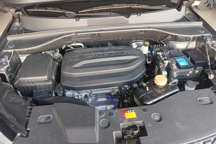 Used Wuling Alvez 2022 1.5L Manual Comfort Version Engine Bay