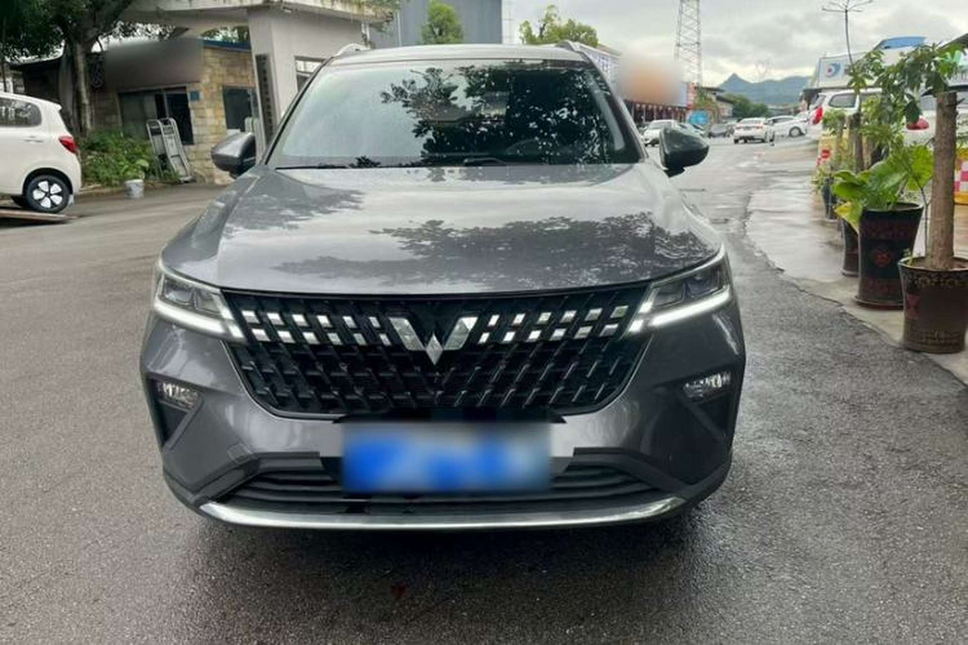 Used Wuling Alvez 2022 1.5L CVT Comfort Edition Exterior 4