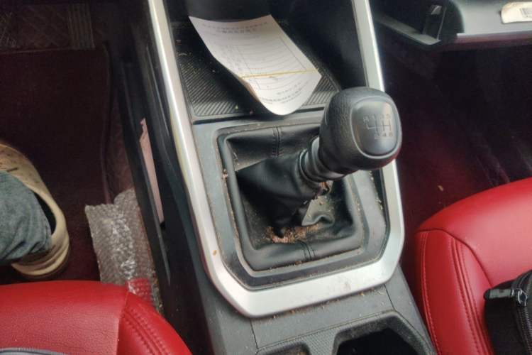 Used Wuling Alvez 2022 1.5L Manual Free-Style Model Gear Lever