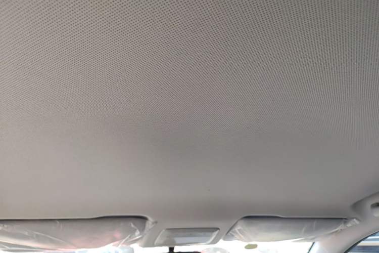 Used Wuling Alvez 2022 1.5L Manual Free-Style Model Headliner