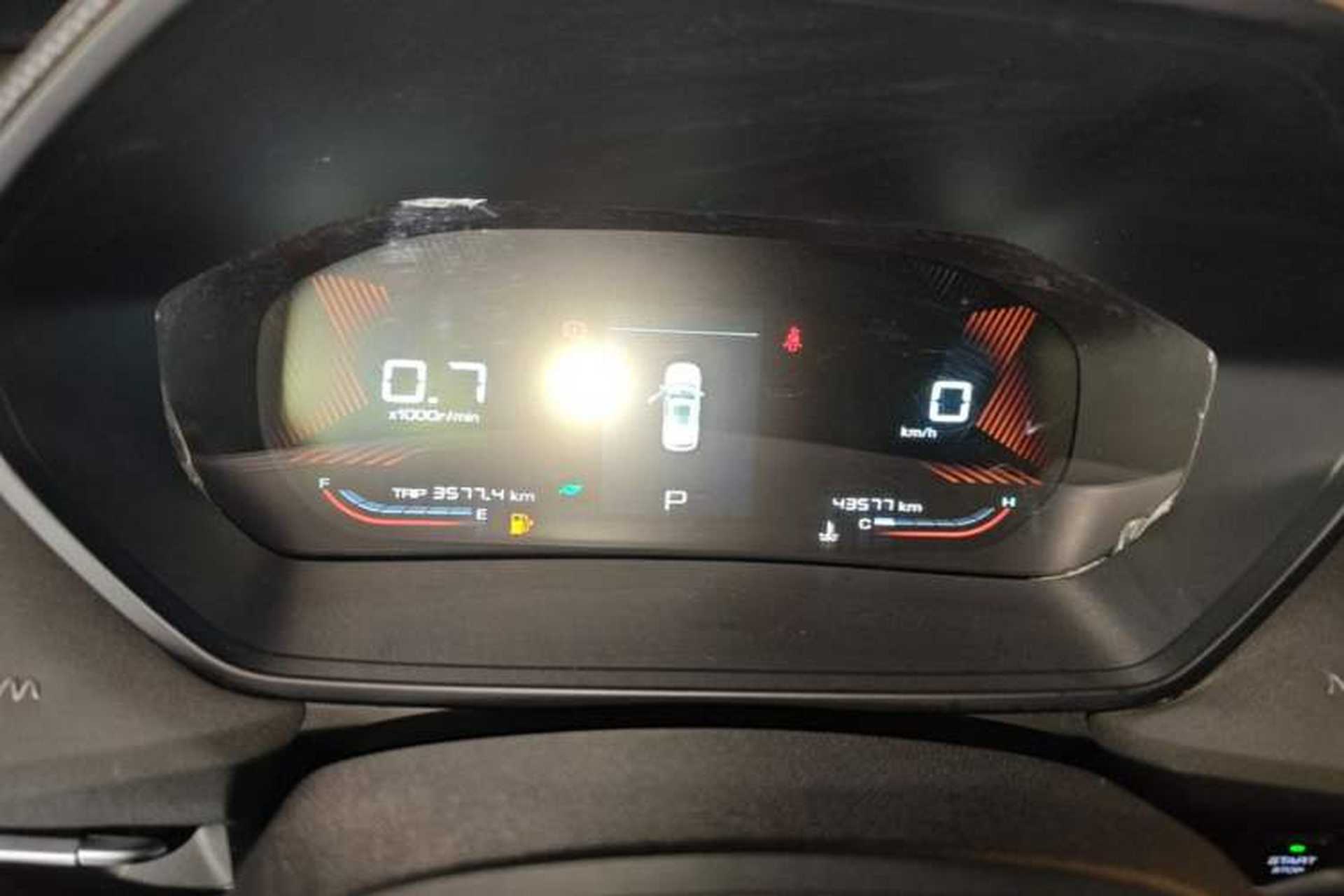 Used Wuling Alvez 2022 1.5L CVT Comfort Edition Instrument Cluster