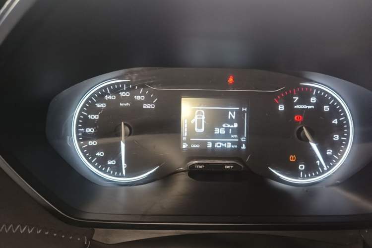 Used Wuling Alvez 2022 1.5L Manual Comfort Version Instrument Cluster