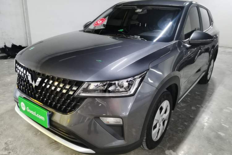 Used Wuling Alvez 2022 1.5L Manual Free-Style Model Guazi used car, China used car export, Used car for sale, Used  cars, Cheapest cars for sale