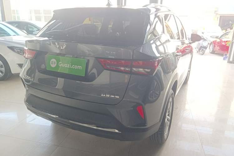 Used Wuling Alvez 2022 1.5L Manual Comfort Version Rear Right 45 Deg