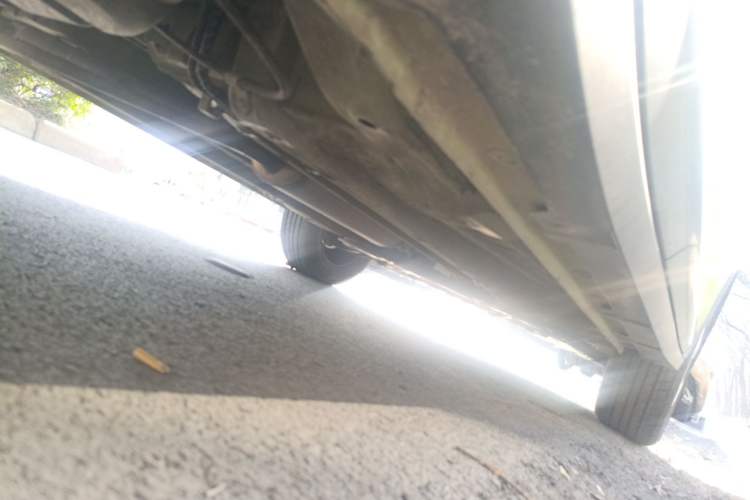 Used Wuling Alvez 2022 1.5L Manual Free-Style Model Chassis Rear Right