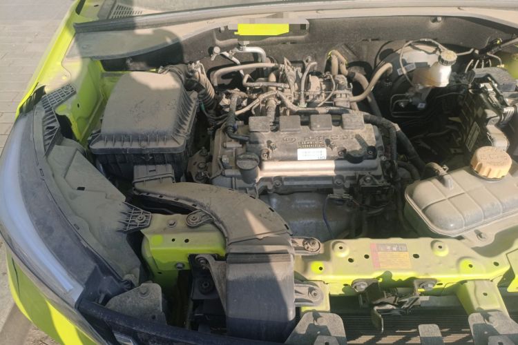 Used Wuling Alvez 2022 1.5L Manual Free-Style Model Engine Bay Right