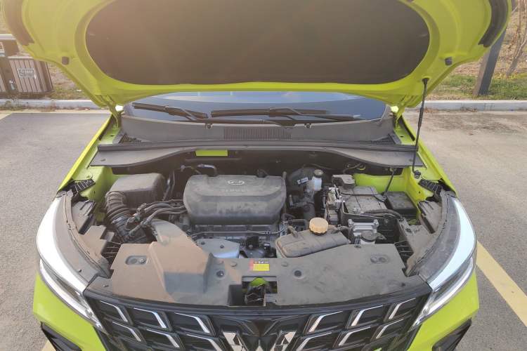 Used Wuling Alvez 2022 1.5T CVT Trendy & Cool Edition Engine Bay