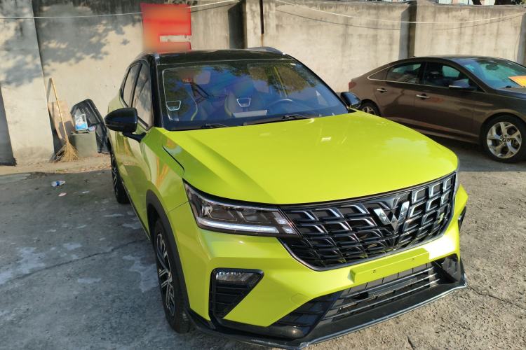 Used Wuling Alvez 2022 1.5T CVT Trendy & Cool Edition Exterior 2