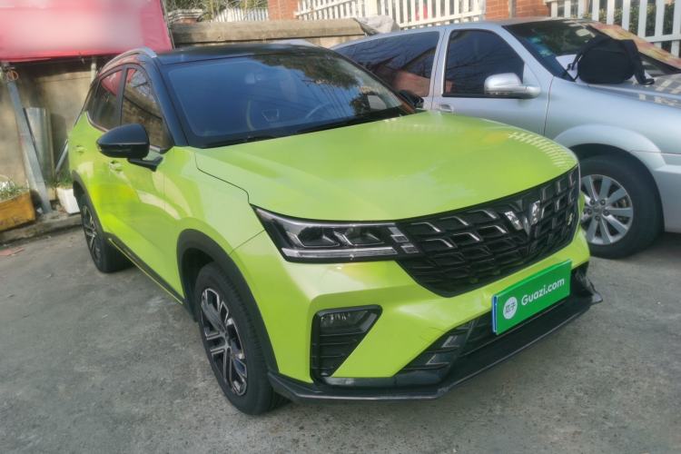 Used Wuling Alvez 2022 1.5T CVT Trendy & Cool Edition Exterior 2