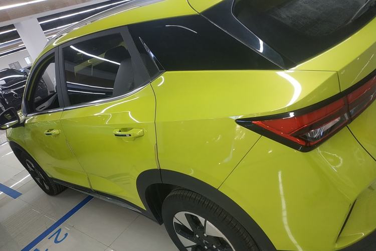 Used Wuling Alvez 2022 1.5L CVT Comfort Edition Exterior 3