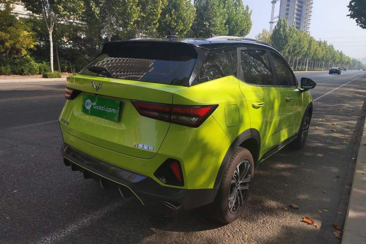 Used Wuling Alvez 2022 1.5T CVT Trendy & Cool Edition Exterior 3
