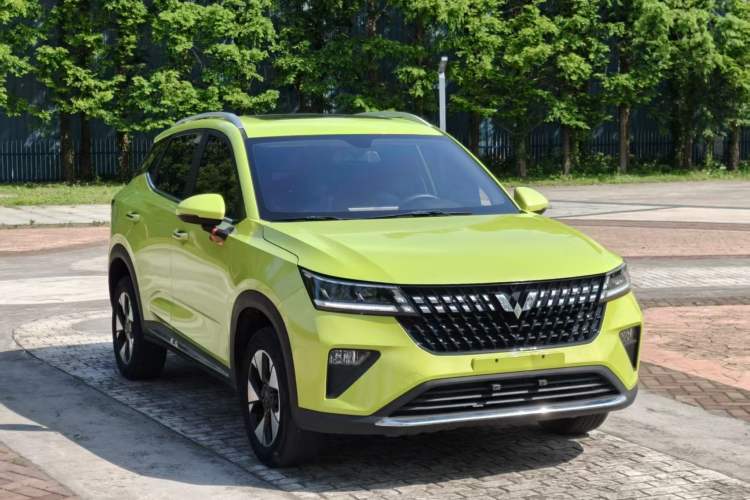 Used Wuling Alvez 2022 1.5L CVT Comfort Edition Exterior 6