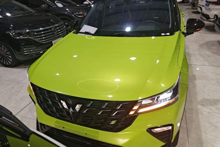 Used Wuling Alvez 2022 1.5T CVT Trendy & Cool Edition Front