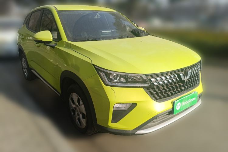 Used Wuling Alvez 2022 1.5L Manual Free-Style Model Front Right 45 Deg