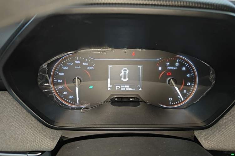 Used Wuling Alvez 2022 1.5L CVT Comfort Edition Instrument Cluster