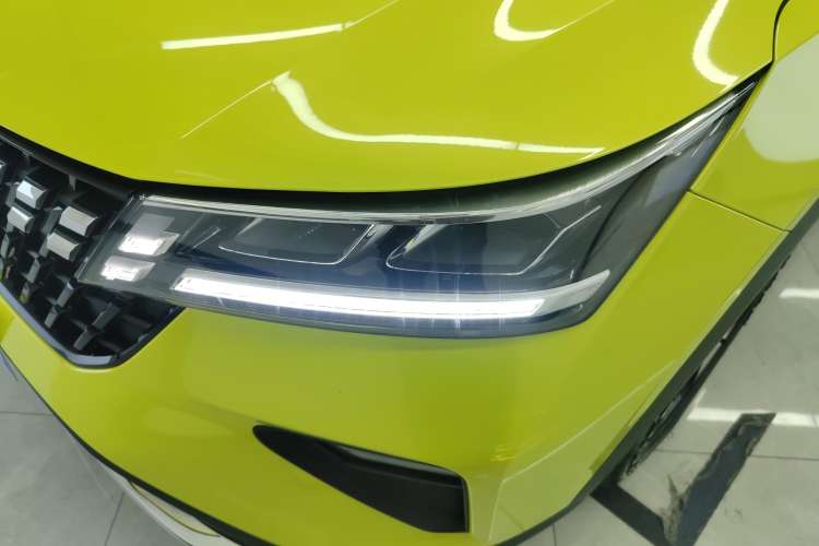 Used Wuling Alvez 2022 1.5L CVT Comfort Edition Left Front Headlight