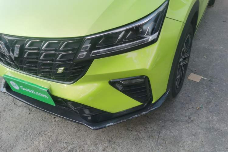Used Wuling Alvez 2022 1.5T CVT Trendy & Cool Edition Left Front Headlight
