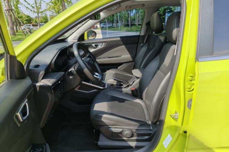 Used Wuling Alvez 2022 1.5L CVT Comfort Edition Left Front Seat