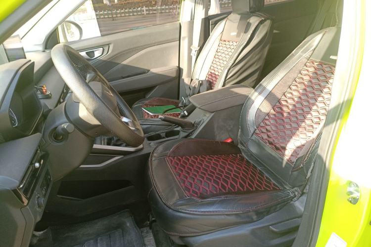 Used Wuling Alvez 2022 1.5L Manual Free-Style Model Left Front Seat