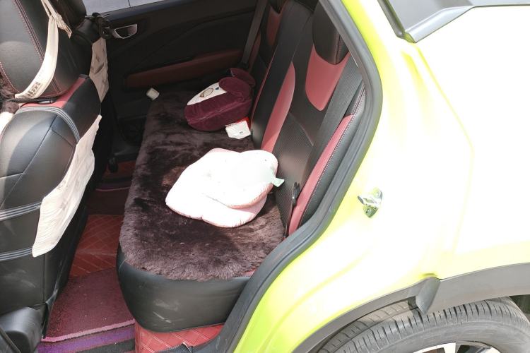 Used Wuling Alvez 2022 1.5L Manual Free-Style Model Left Rear Seat