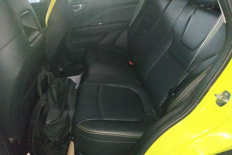 Used Wuling Alvez 2022 1.5T CVT Trendy & Cool Edition Left Rear Seat