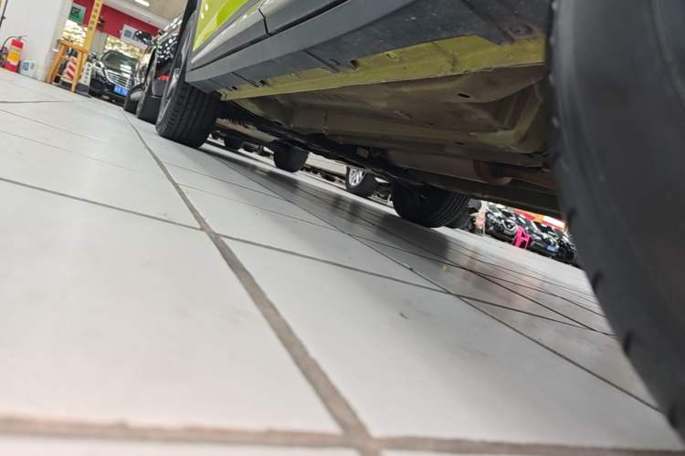 Used Wuling Alvez 2022 1.5L CVT Comfort Edition Left Side Sill