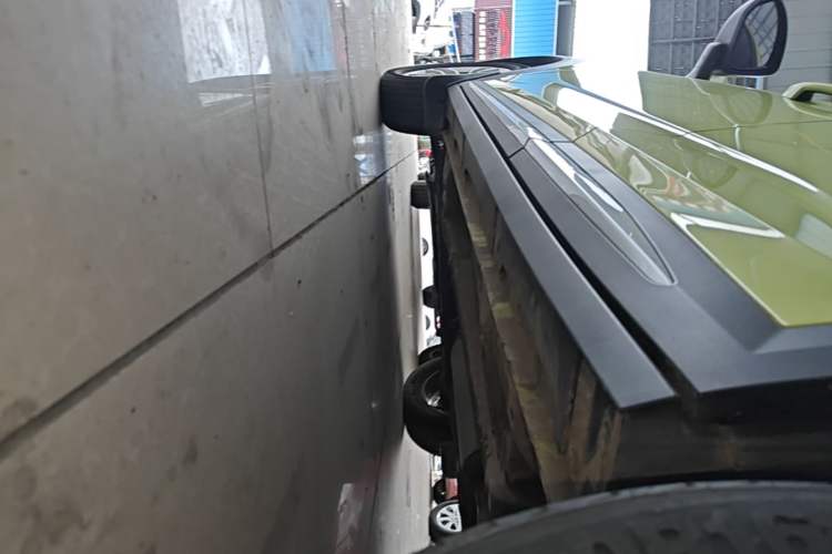 Used Wuling Alvez 2022 1.5L CVT Comfort Edition Left Side Sill
