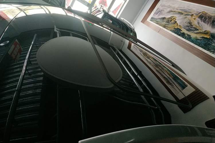 Used Wuling Alvez 2022 1.5T CVT Trendy & Cool Edition Roof