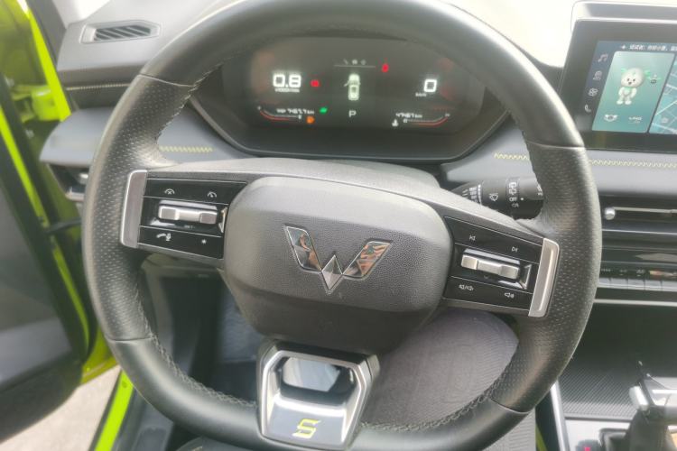 Used Wuling Alvez 2022 1.5T CVT Trendy & Cool Edition Steering Wheel