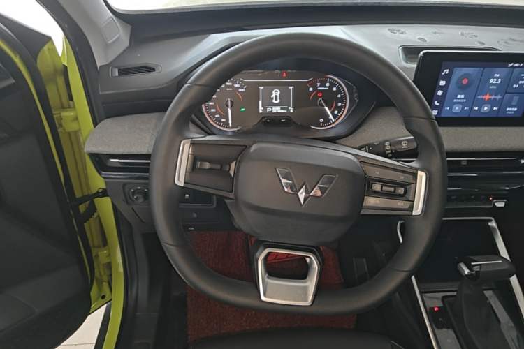 Used Wuling Alvez 2022 1.5L CVT Comfort Edition Steering Wheel