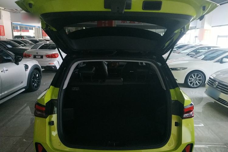 Used Wuling Alvez 2022 1.5T CVT Trendy & Cool Edition Trunk