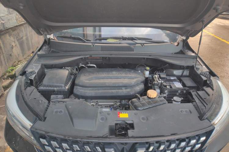 Used Wuling Alvez 2022 1.5L Manual Comfort Version Engine Bay
