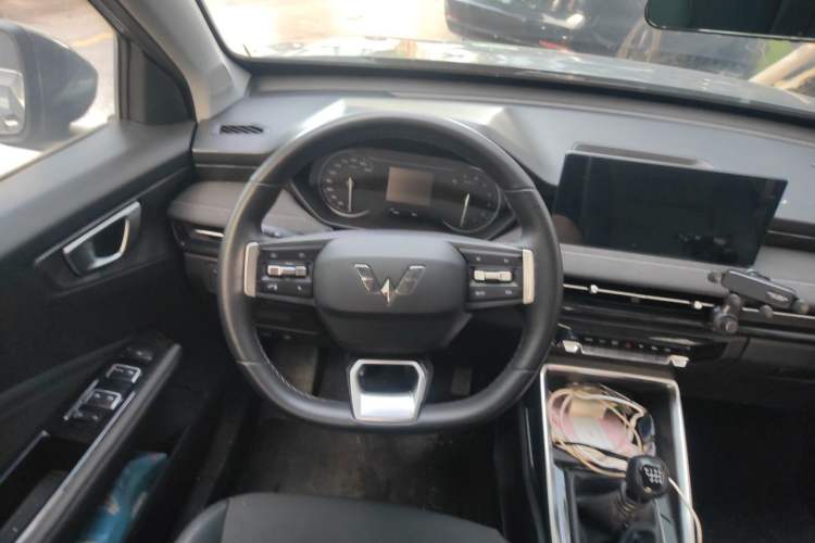 Used Wuling Alvez 2022 1.5L Manual Comfort Version Steering Wheel