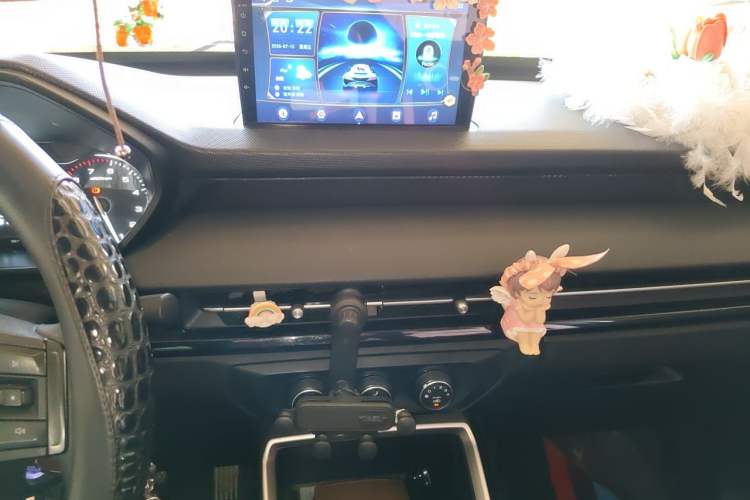 Used Wuling Alvez 2022 1.5L Manual Free-Style Model Audio And AC Panel