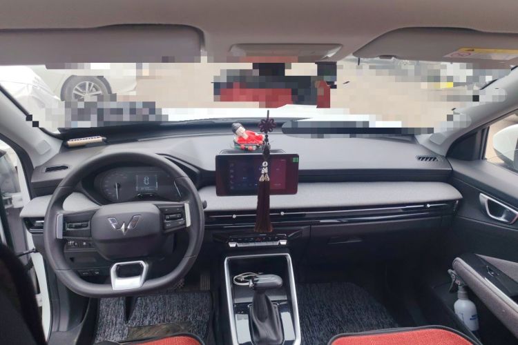 Used Wuling Alvez 2022 1.5L CVT Comfort Edition Center Console
