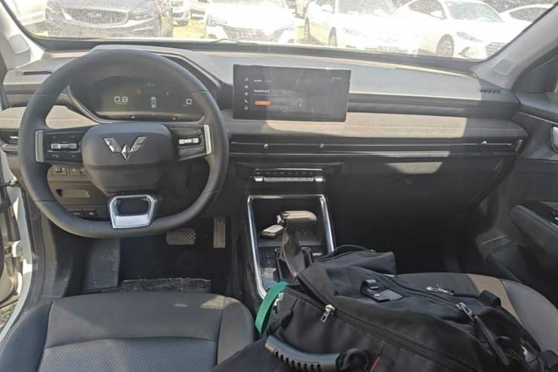 Used Wuling Alvez 2022 1.5L CVT Comfort Edition Center Console