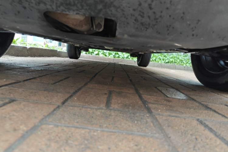 Used Wuling Alvez 2022 1.5L Manual Free-Style Model Chassis Front