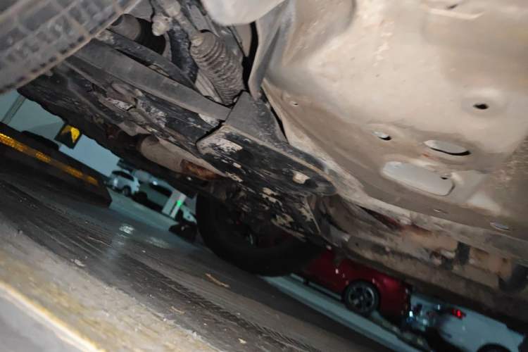 Used Wuling Alvez 2022 1.5T CVT Trendy & Cool Edition Chassis Front Left