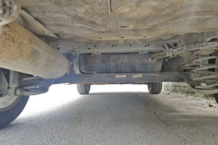 Used Wuling Alvez 2022 1.5L Manual Comfort Version Chassis Rear