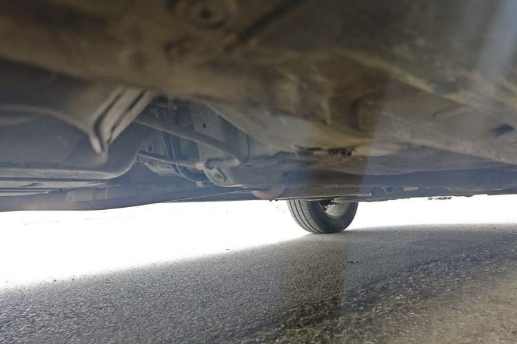 Used Wuling Alvez 2022 1.5L Manual Comfort Version Chassis Rear Right