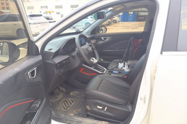 Used Wuling Alvez 2022 1.5T CVT Trendy & Cool Edition Driver Seat