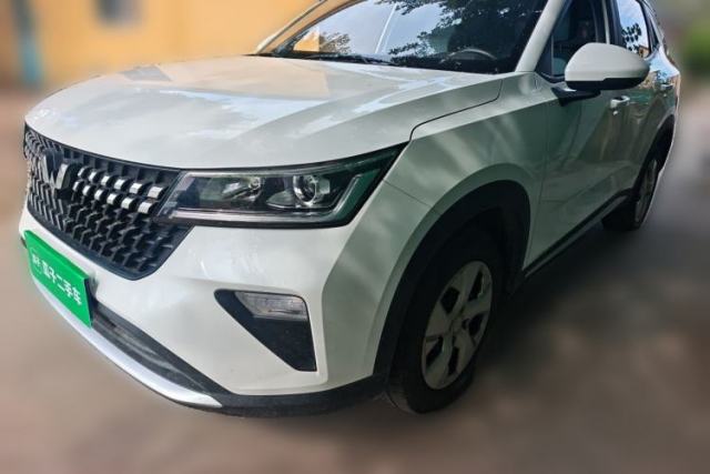 Used Wuling Alvez 2022 1.5L Manual Free-Style Model