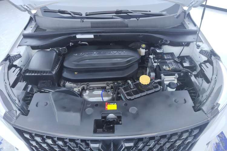 Used Wuling Alvez 2022 1.5L CVT Comfort Edition Engine Bay