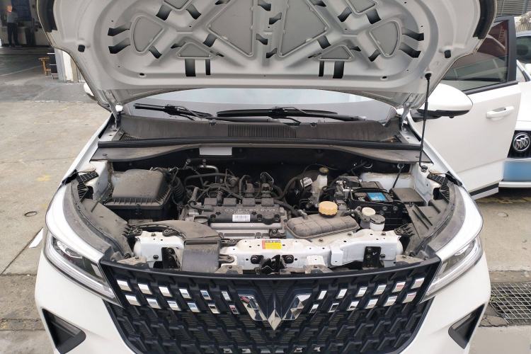 Used Wuling Alvez 2022 1.5L Manual Free-Style Model Engine Bay